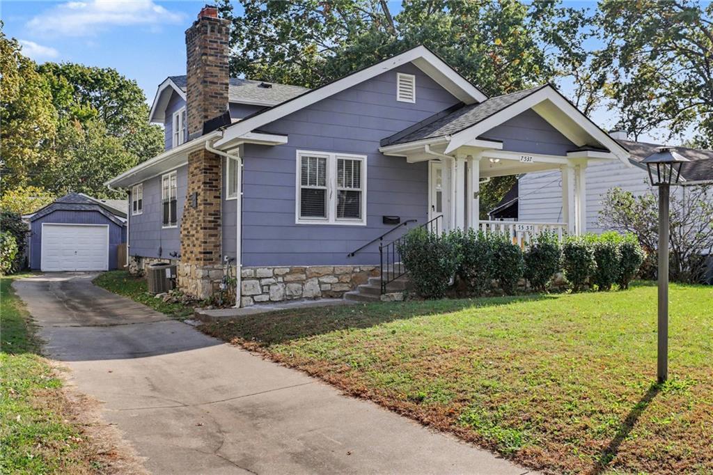7537 Wyandotte Street — photo