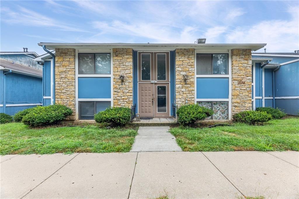 8143 Holmes Road Unit 201 — photo