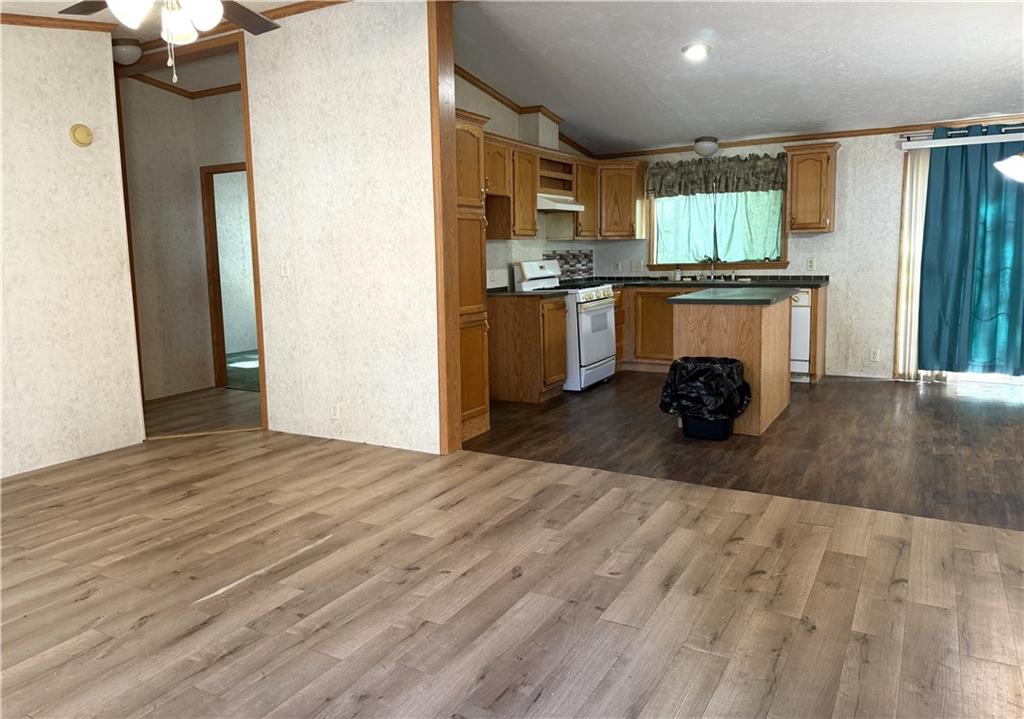 306 E 2nd Street, Carrollton, MO 64633 — photo 2