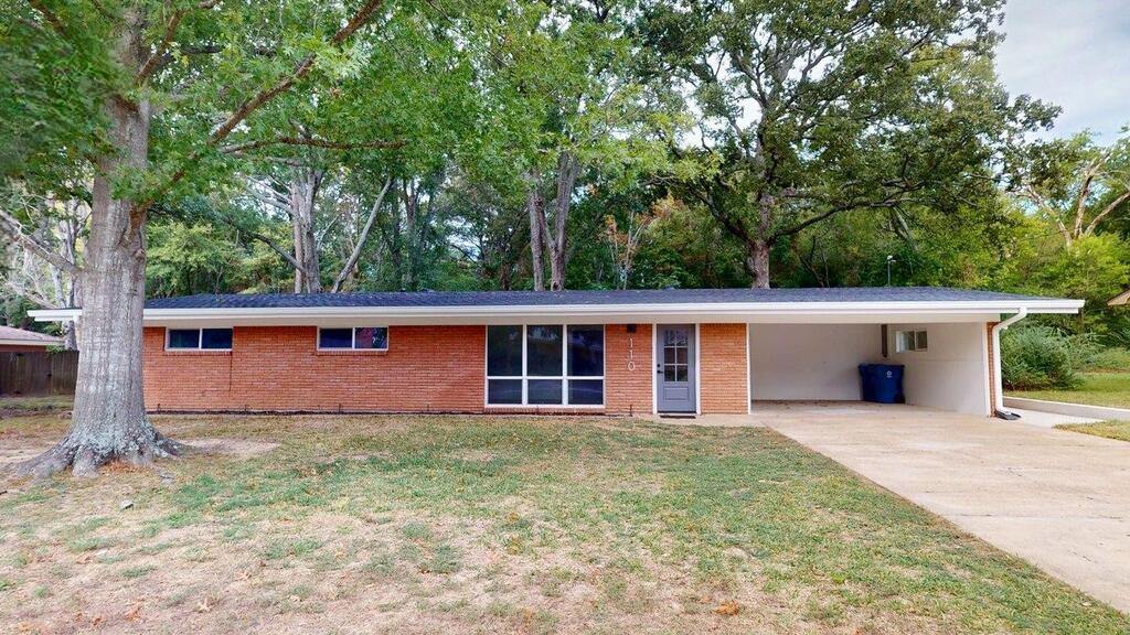 110 Mcdonald Dr — photo