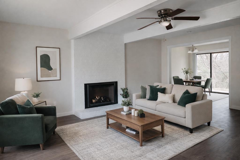 300 Lila Ln — photo