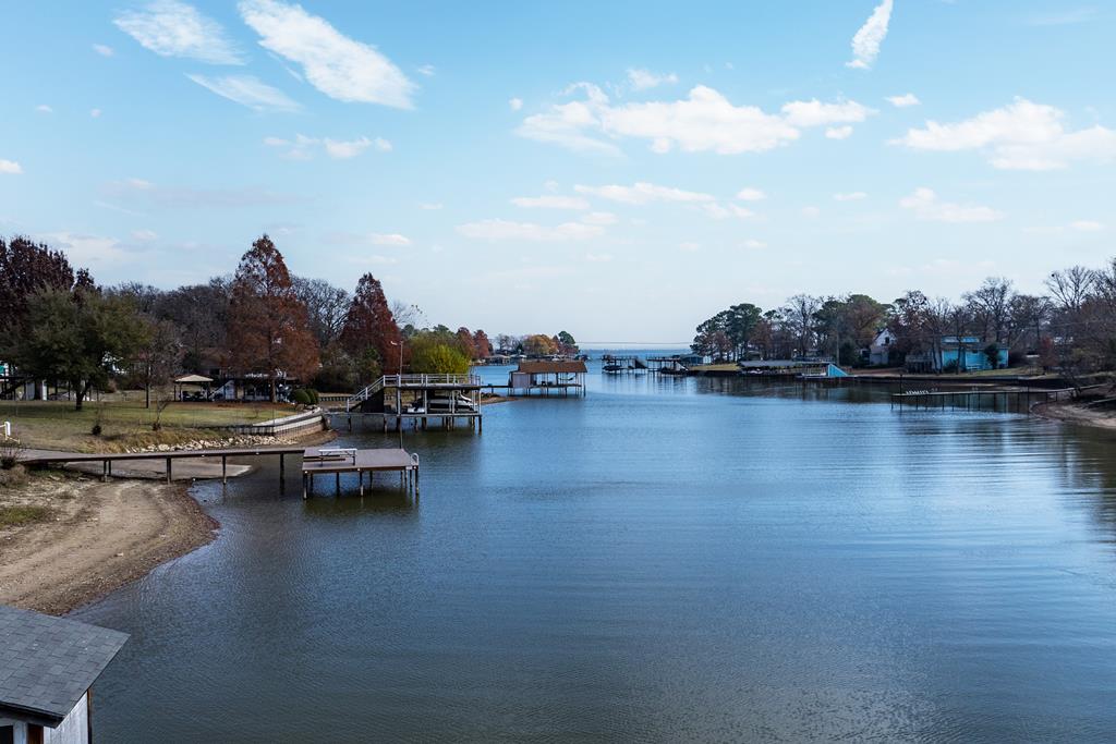 1320 Villa Bay Dr — photo