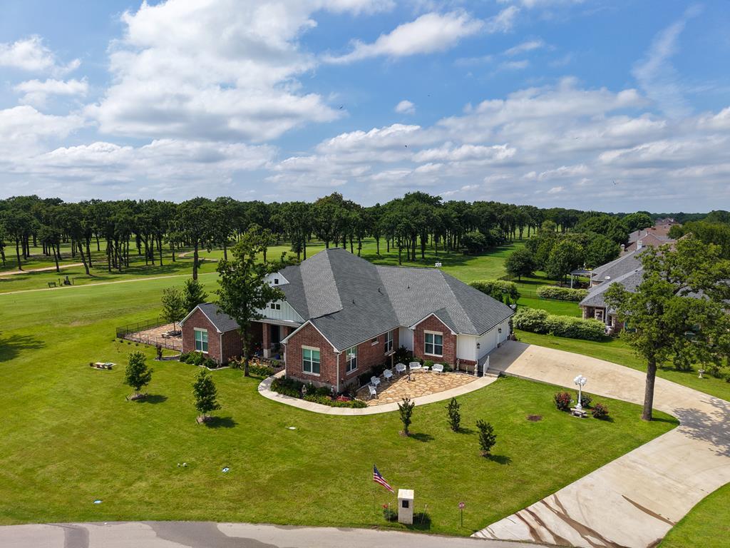 18076 Country Club Dr — photo