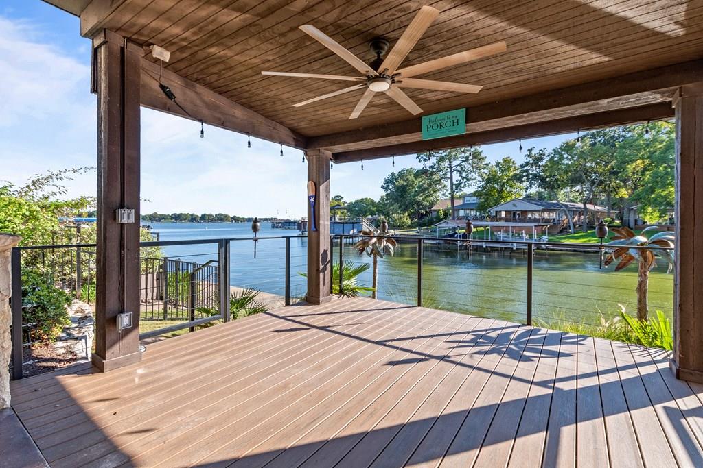124 Marina Dr — photo