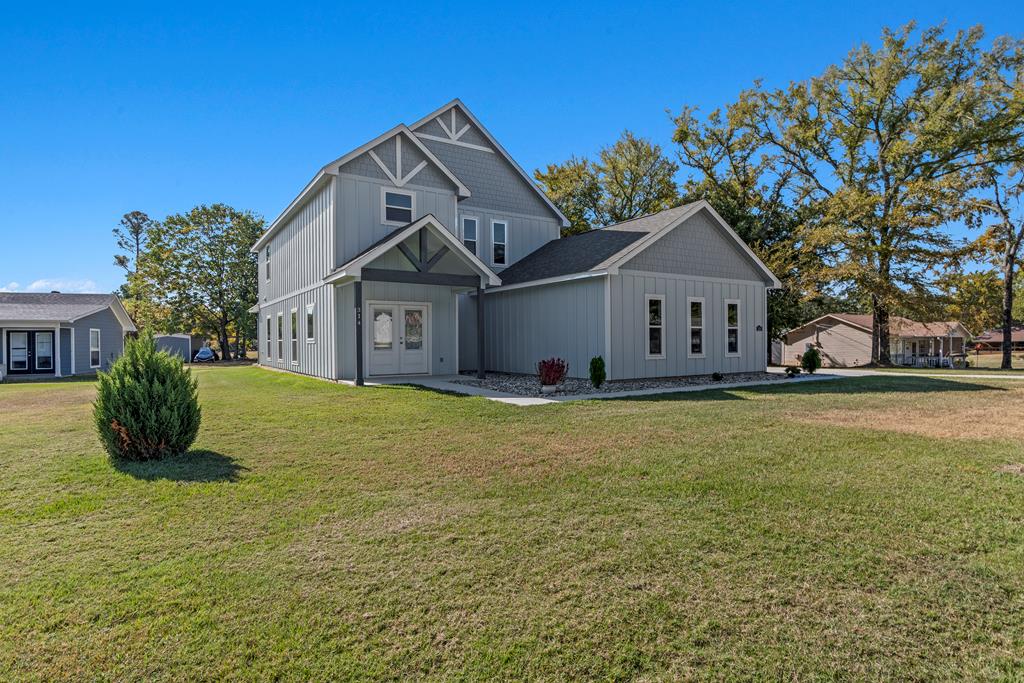314 Oak Creek Dr — photo