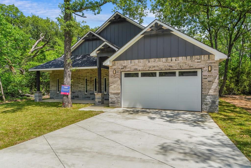 108 Parkside Dr — photo