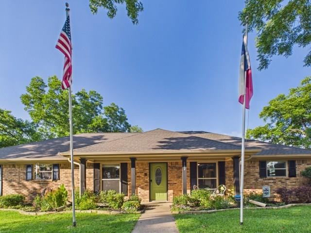 102 Misty Glen Cir — photo