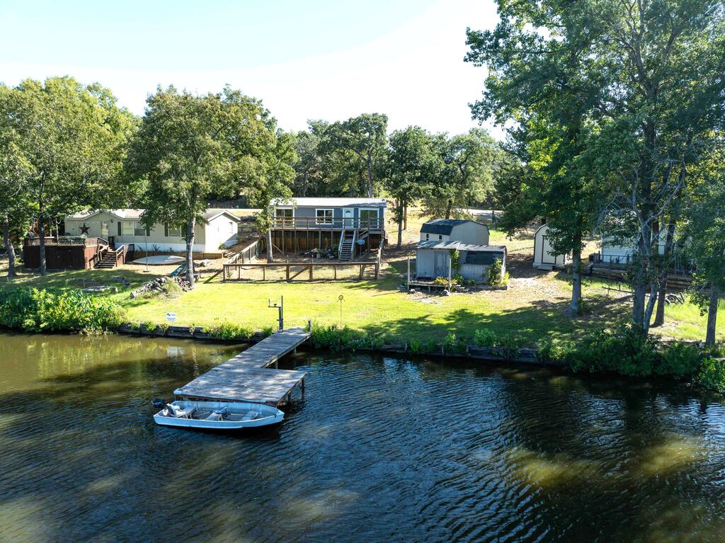 130 N Lake Dr — photo