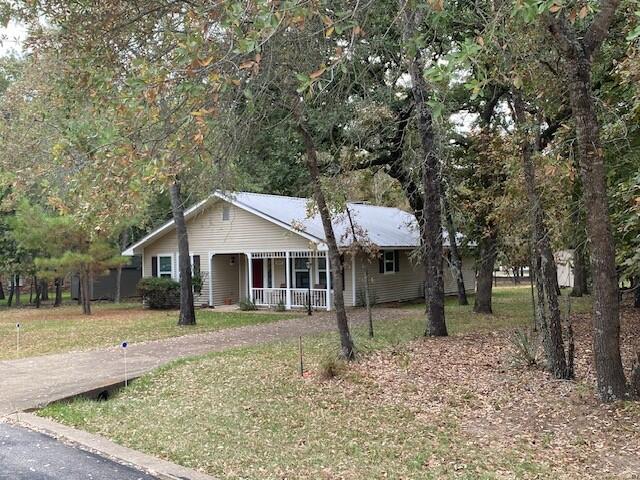 3347 Bandera — photo