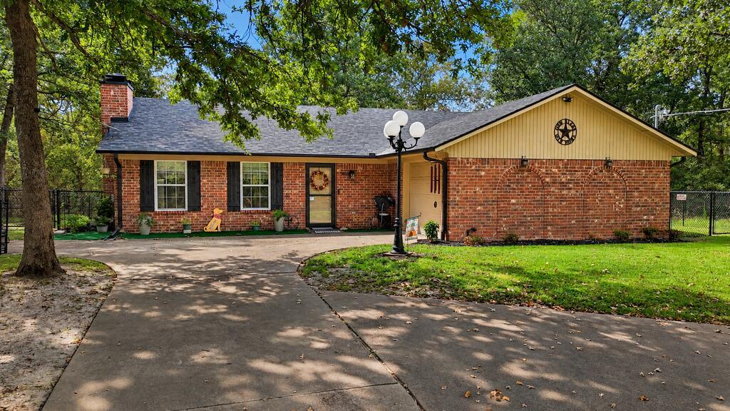 3602 San Saba — photo