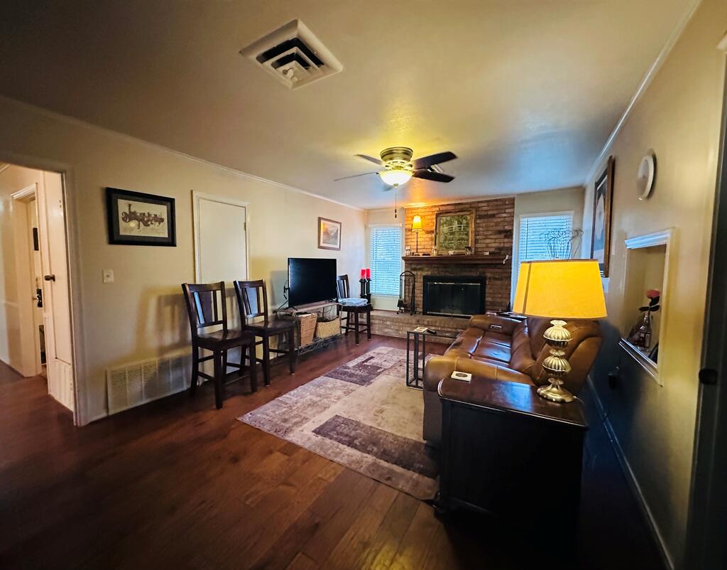413 Davis Dr, Athens, TX 75751 — photo 3