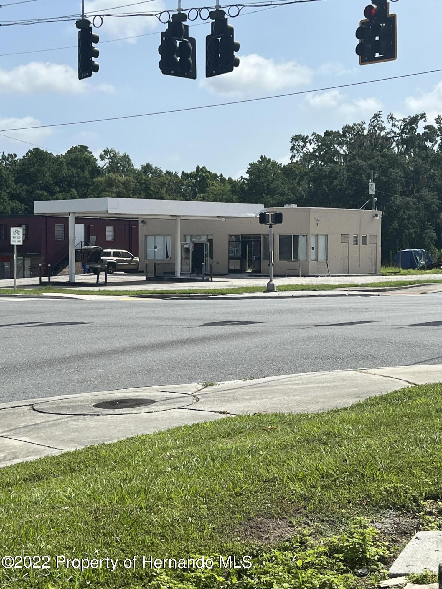 100 Ponce De Leon Boulevard — photo