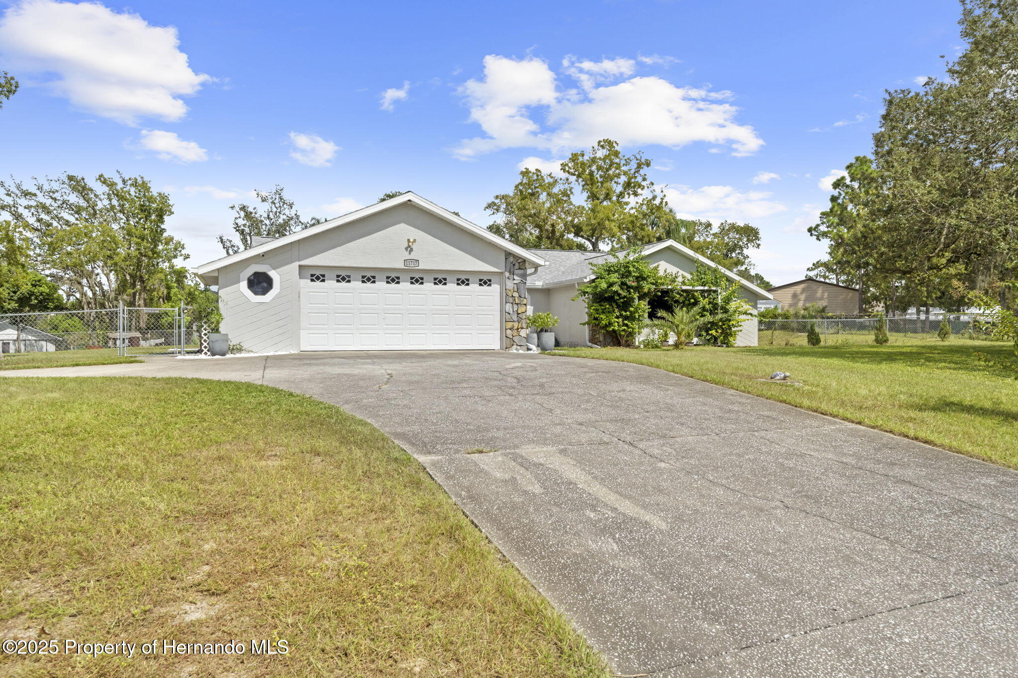 11717 Trumbull Drive — photo