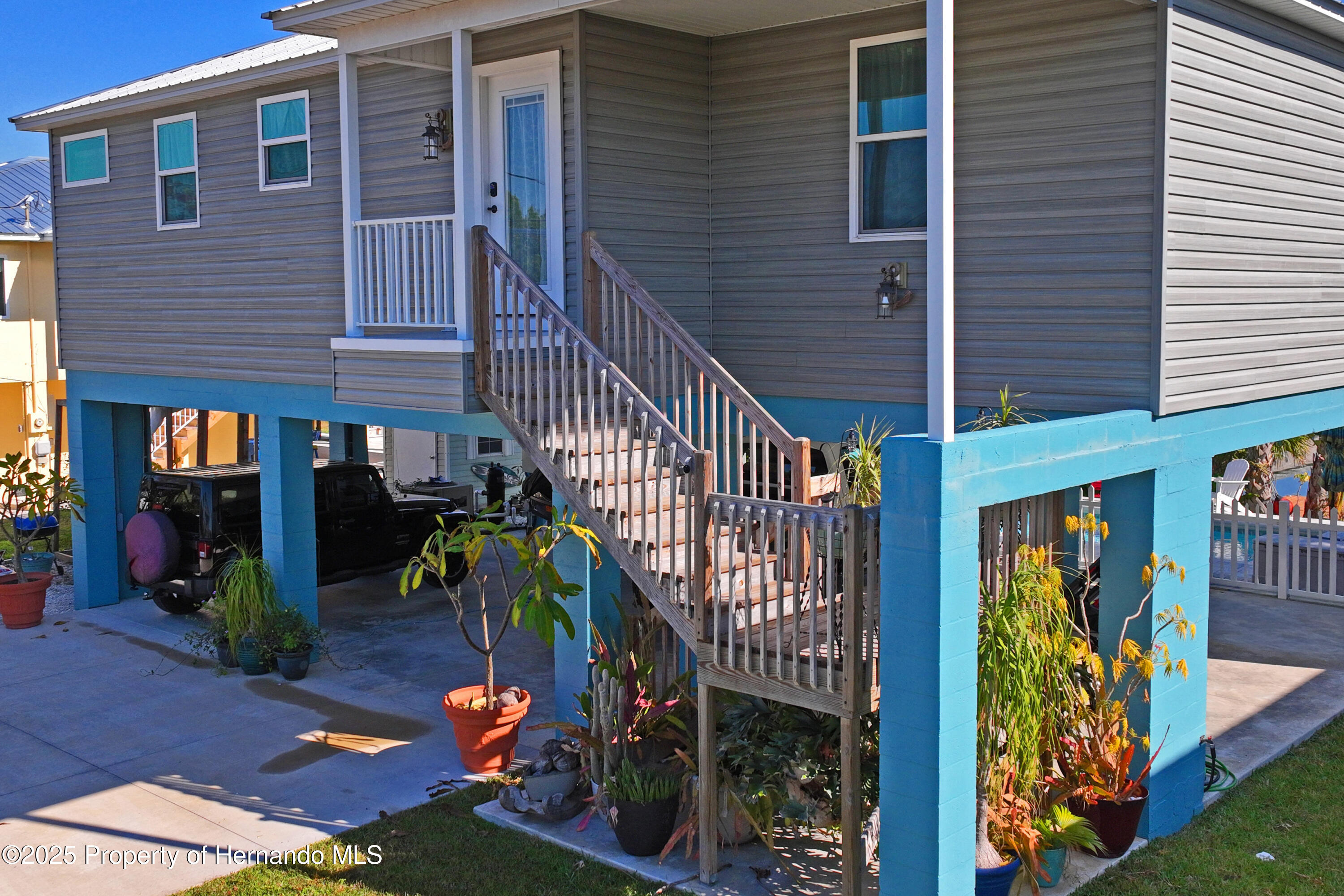 3270 Hibiscus Drive — photo