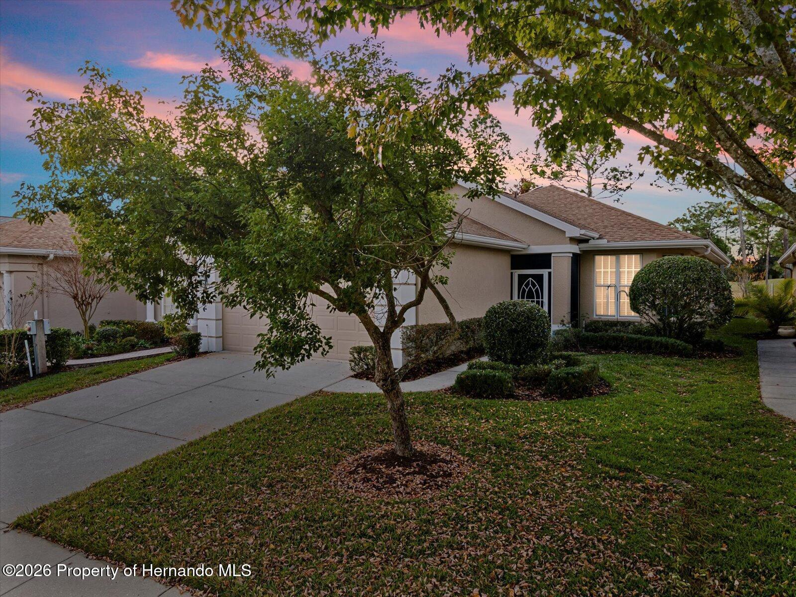 5501 Legend Hills Lane — photo