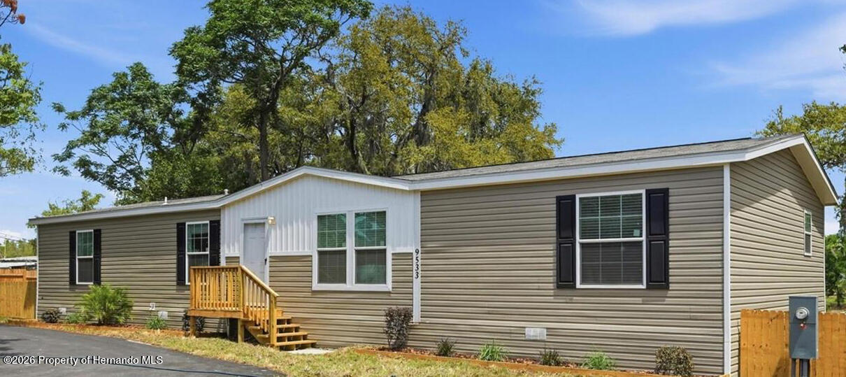 4195 Orlando Avenue — photo