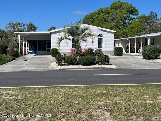 15025 Brookridge Boulevard — photo