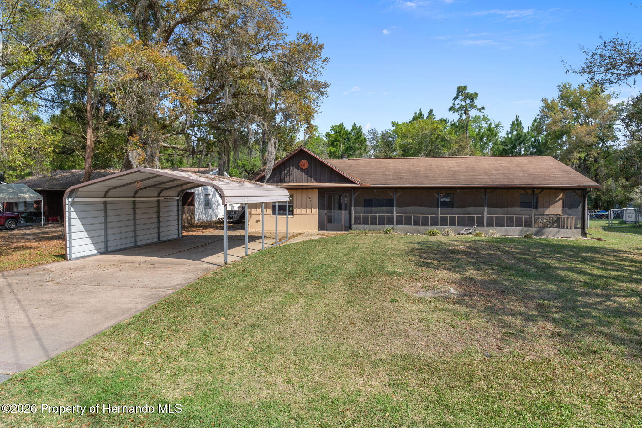 7095 W Greenwood Lane — photo