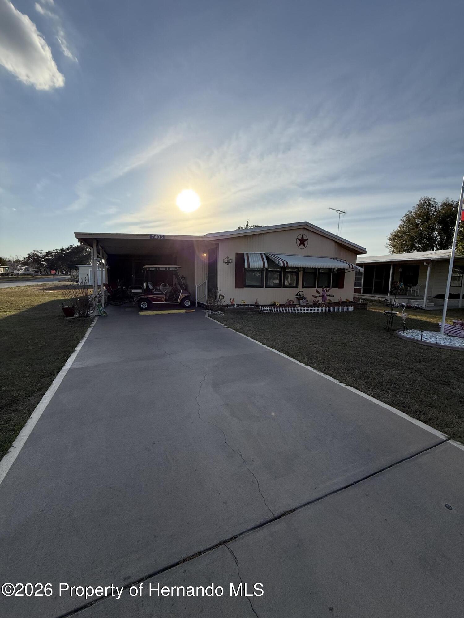 7405 Western Circle Drive — photo