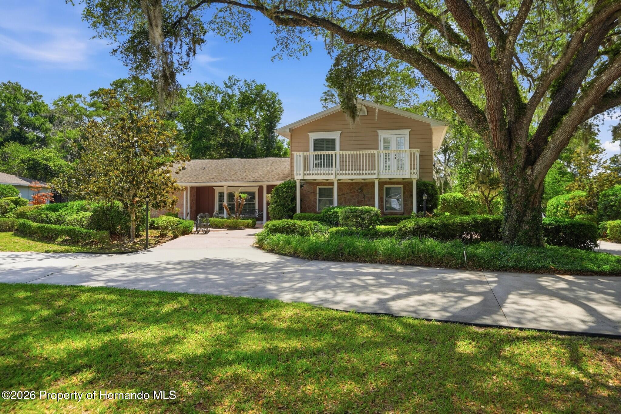 10002 Domingo Drive — photo