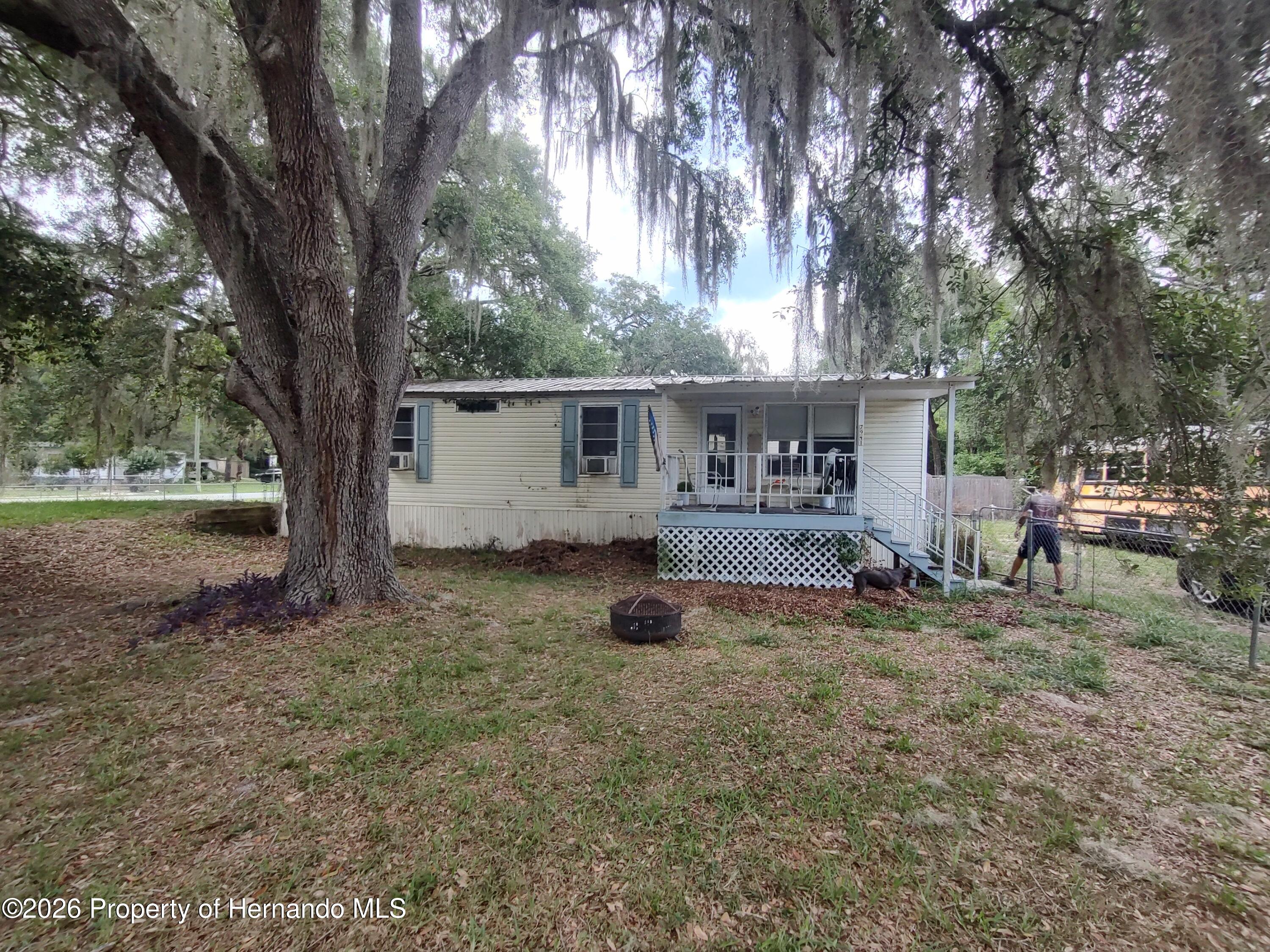 7941 E Northlake Drive — photo