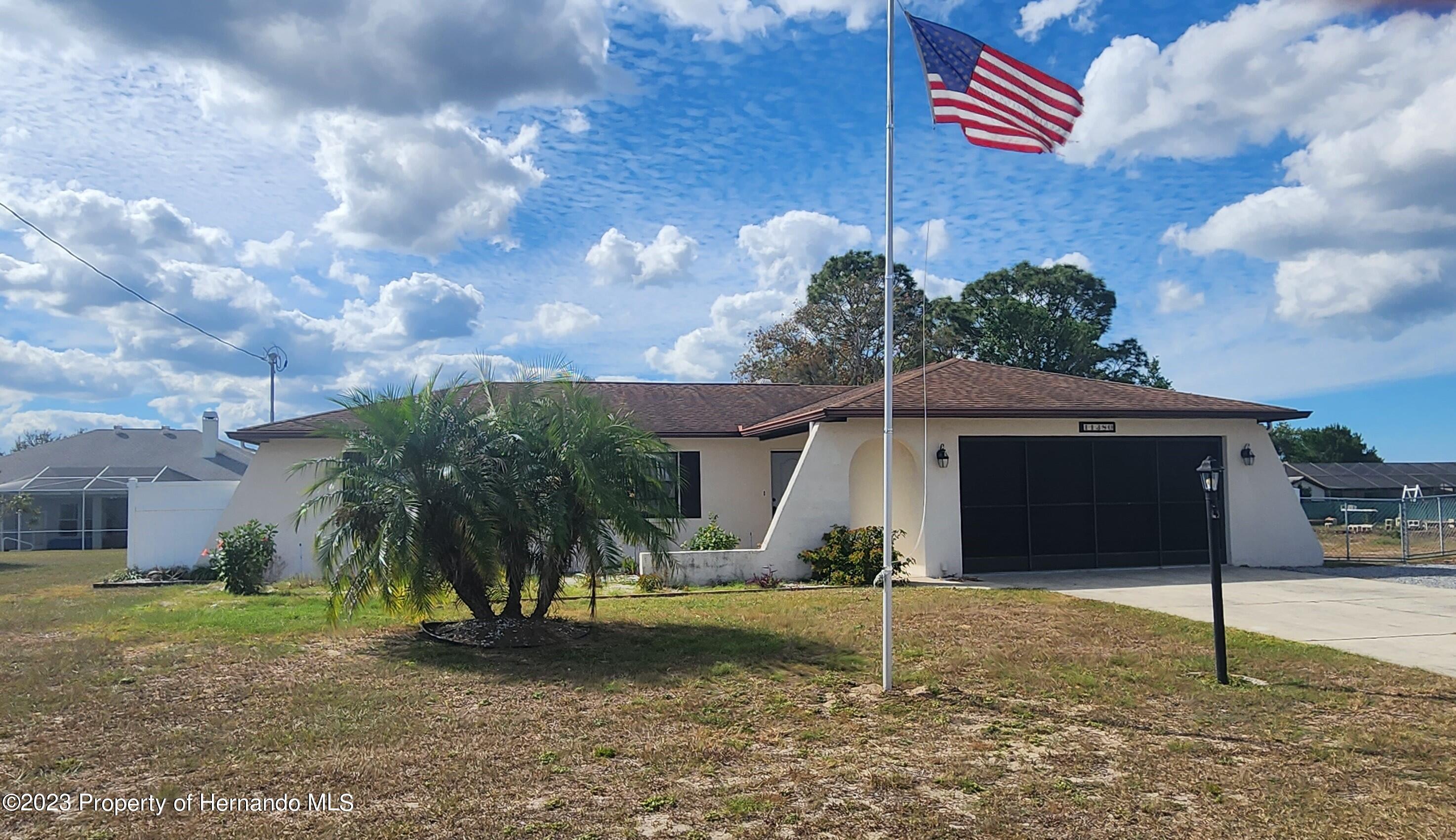 11380 Parkview Street — photo