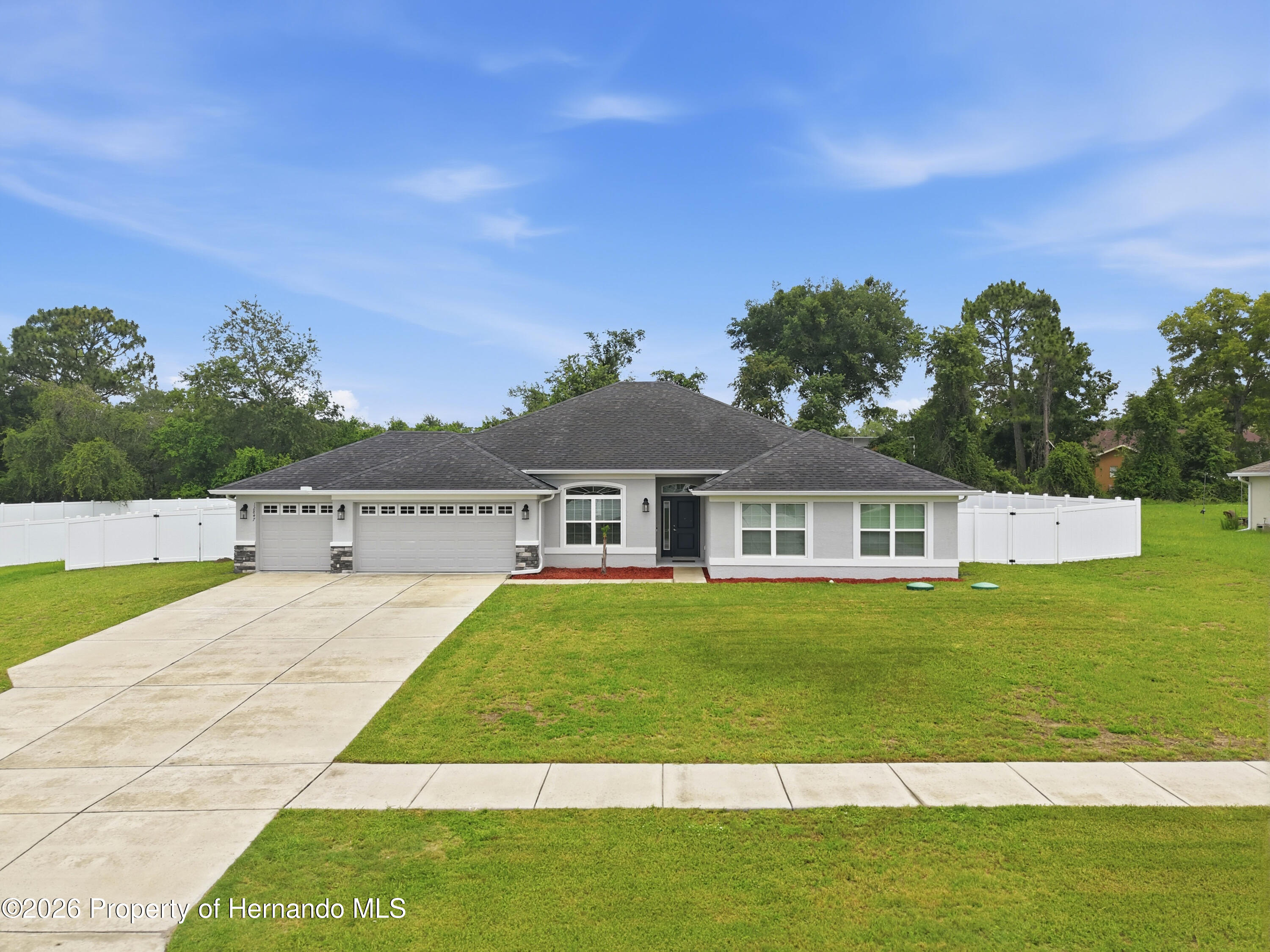 12847 Hilary Street — photo