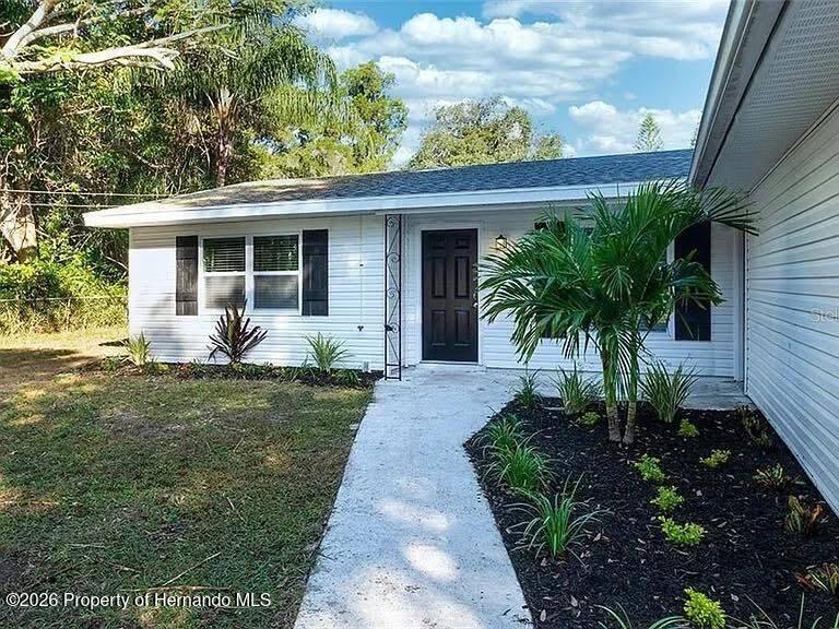 120 Avenida De Bahia — photo