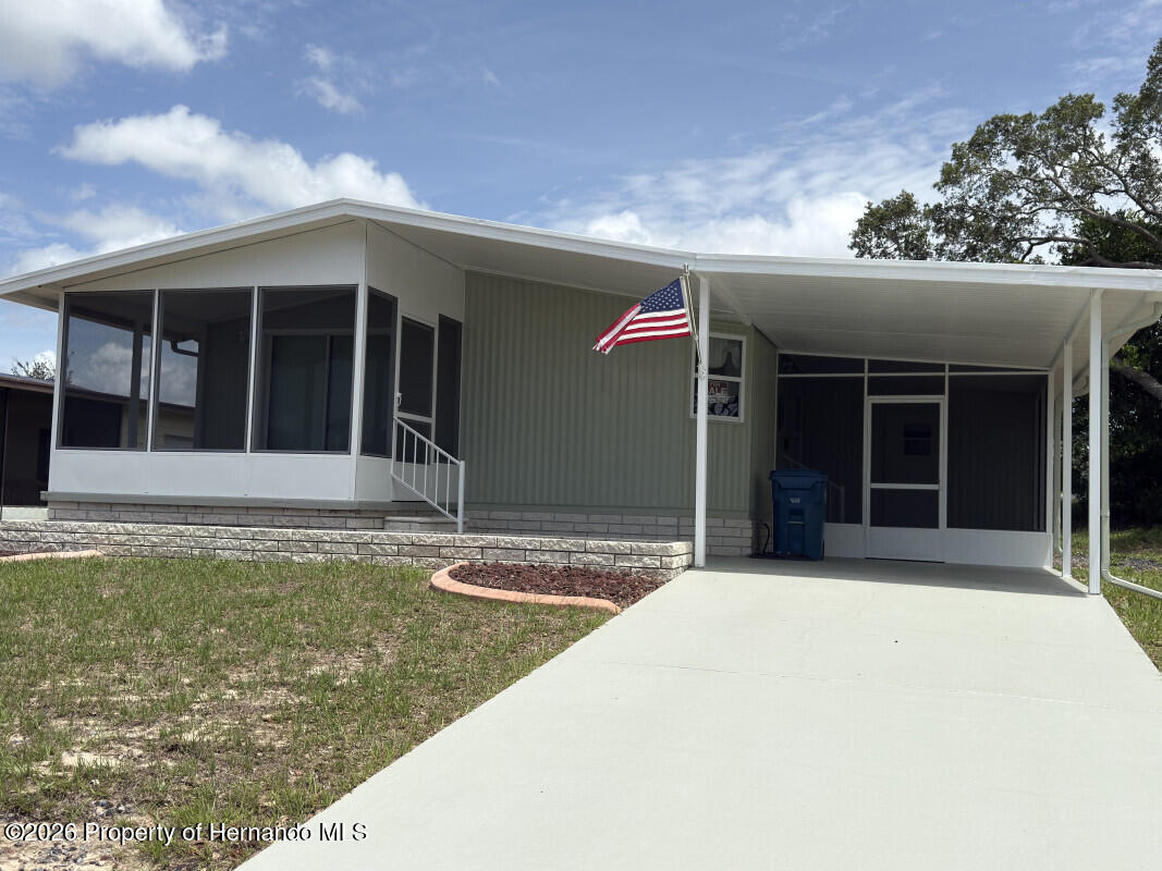 16131 Brookridge Boulevard — photo
