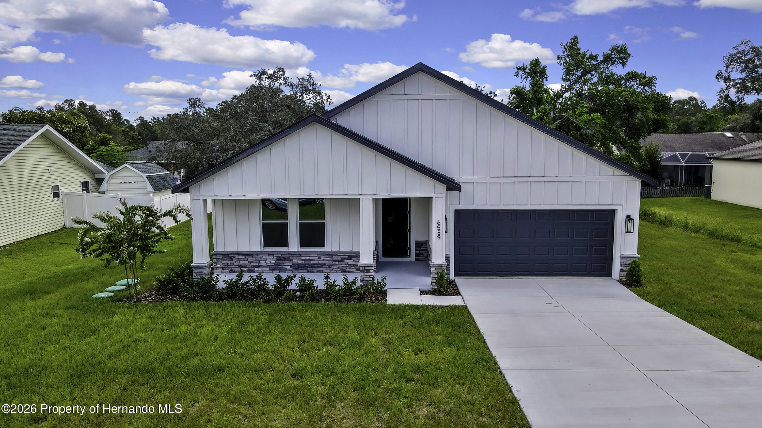 6589 Freeport Drive — photo