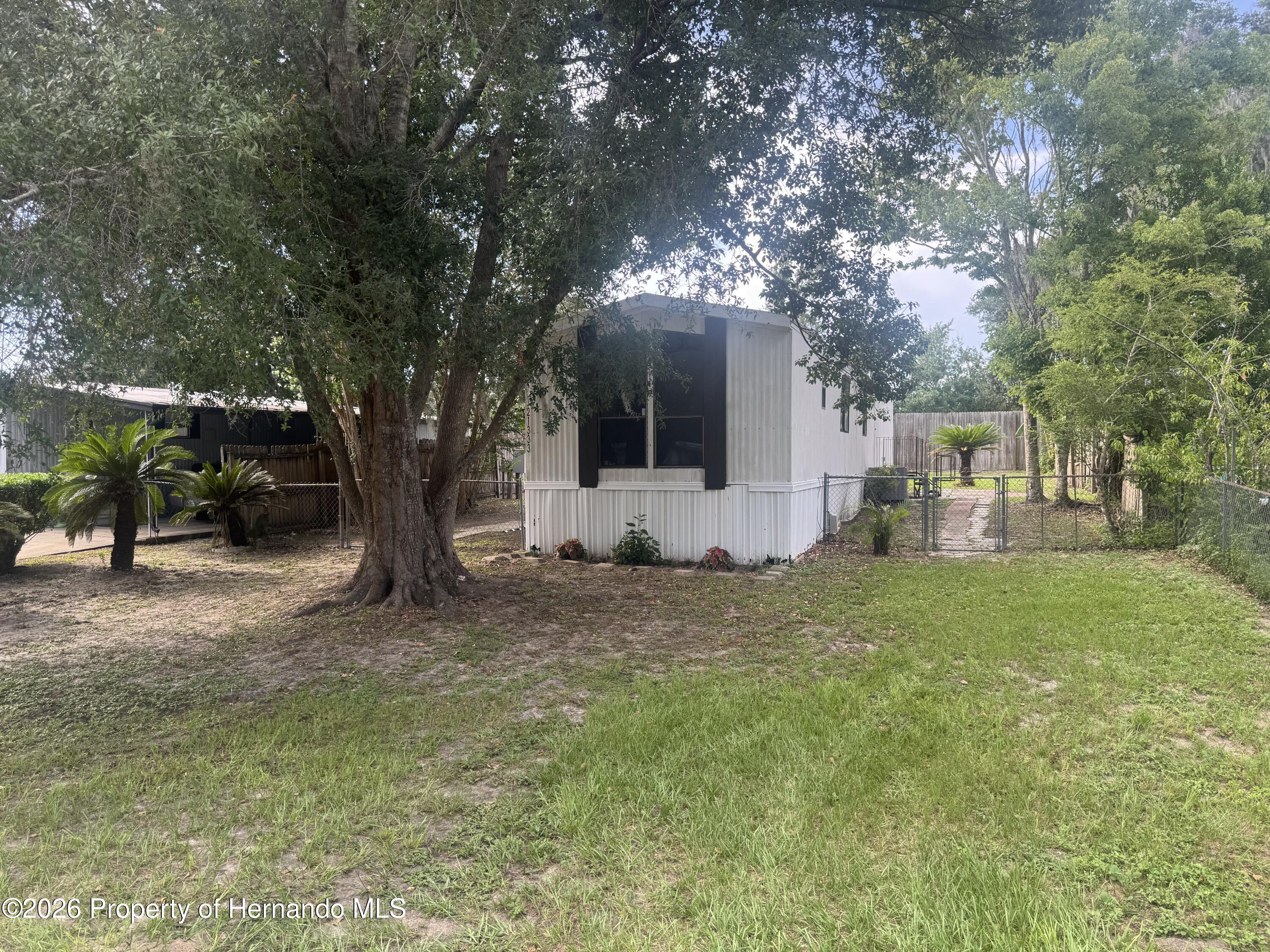 21333 Campbell Drive — photo