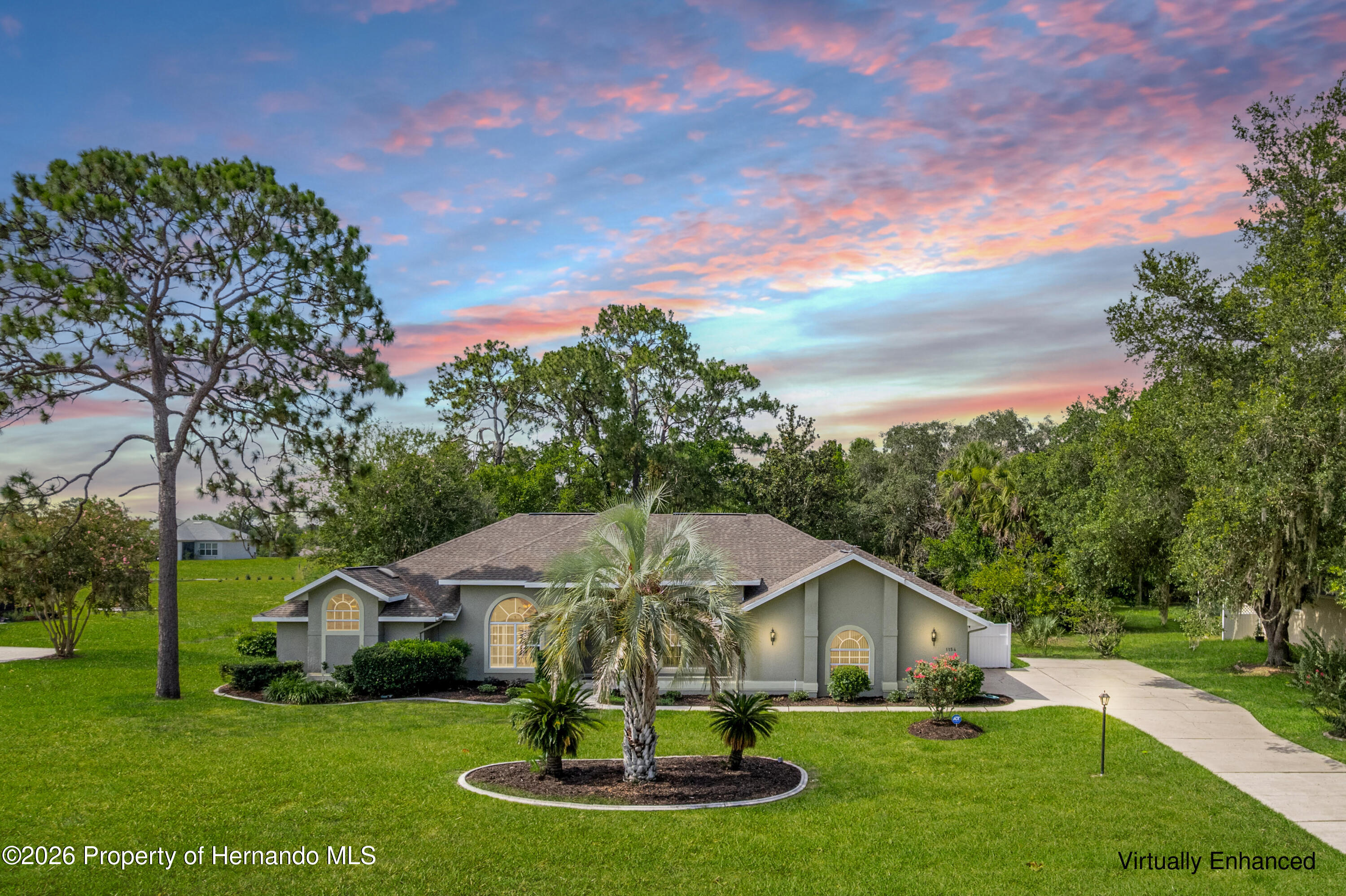 1154 E Triple Crown Loop — photo