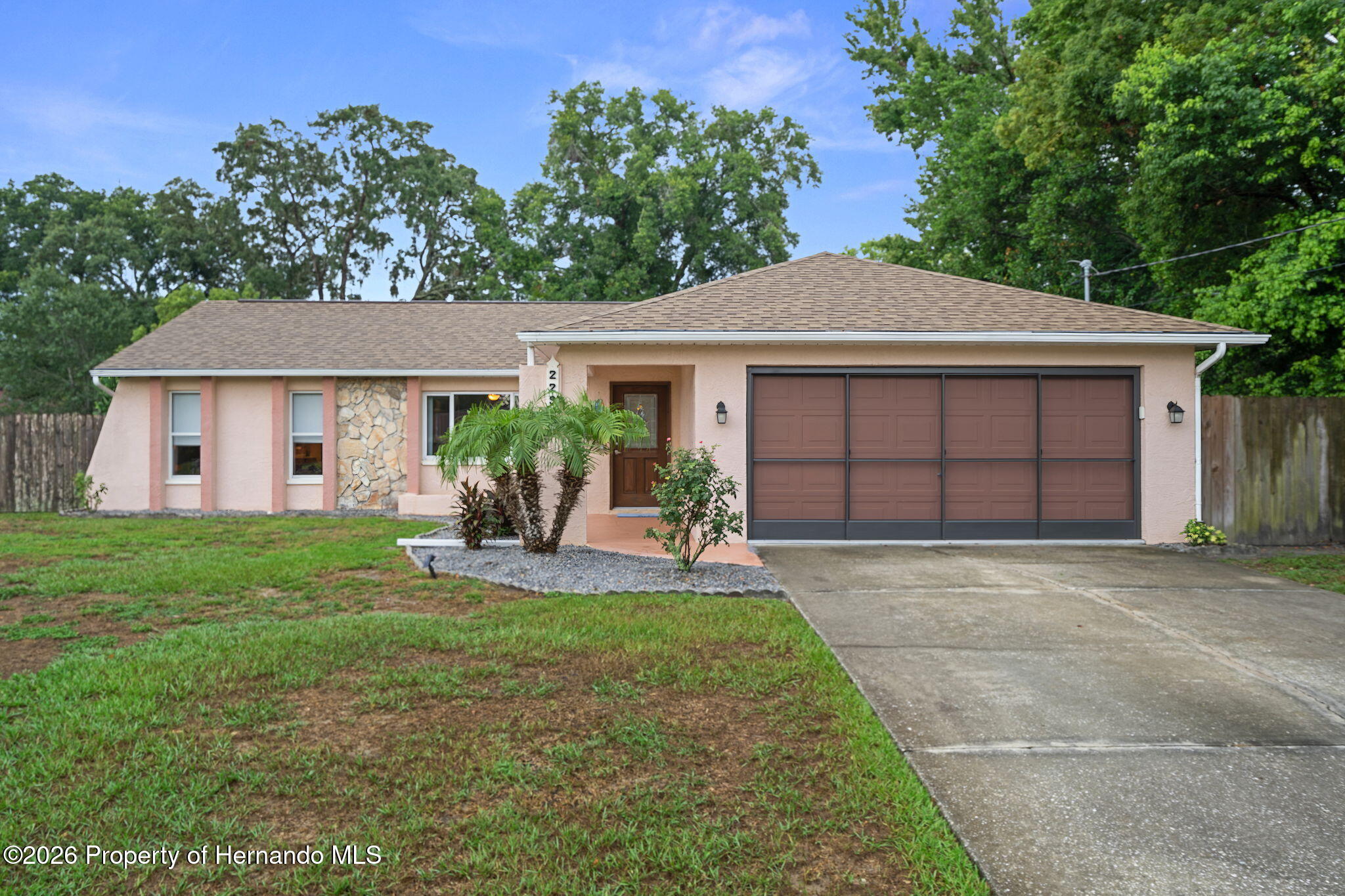 2292 Waterfall Drive — photo