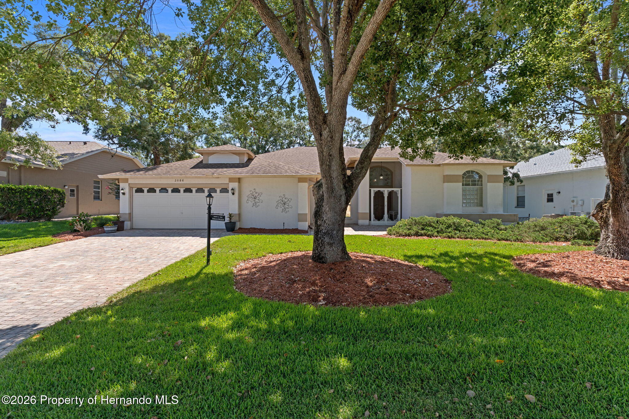 2086 Sparkling Waters Way — photo