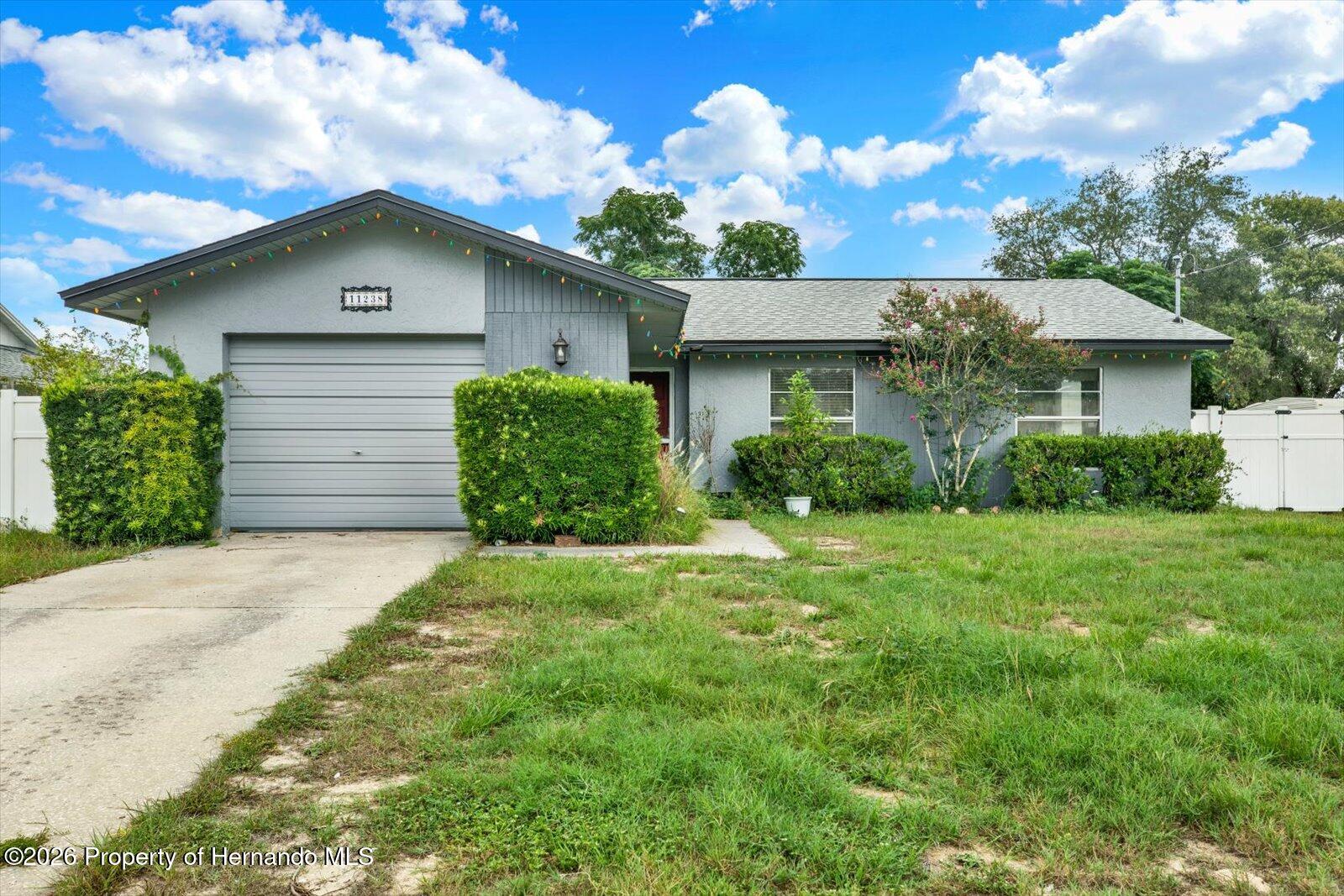 11238 Holbrook Street — photo