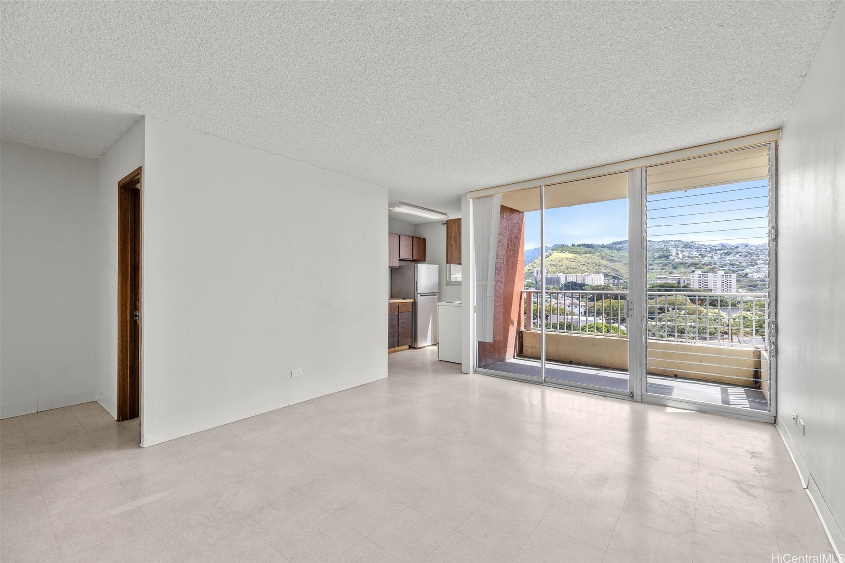 2740 Kuilei Street 1101 — photo