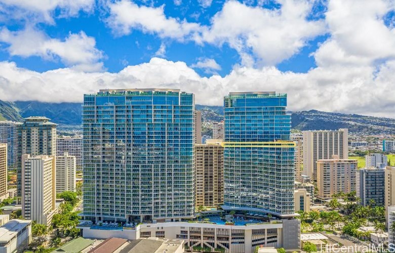 2139 Kuhio Avenue 27th Floor — photo