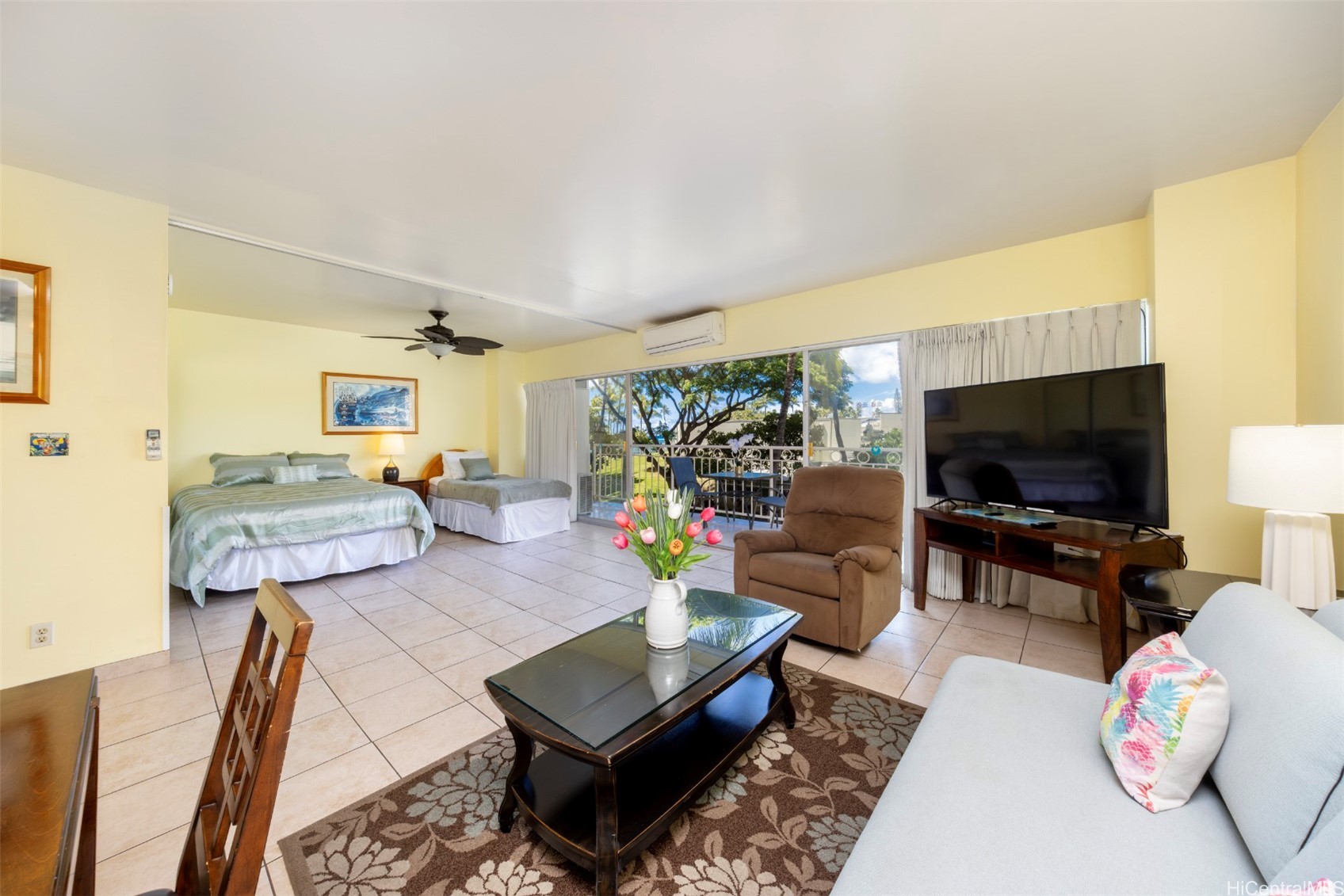 2161 Kalia Road 218 — photo