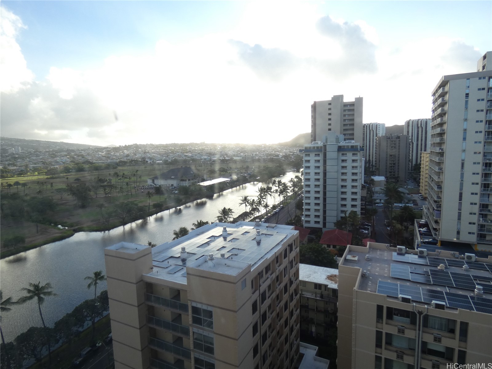 2421 Ala Wai Boulevard 1603 — photo