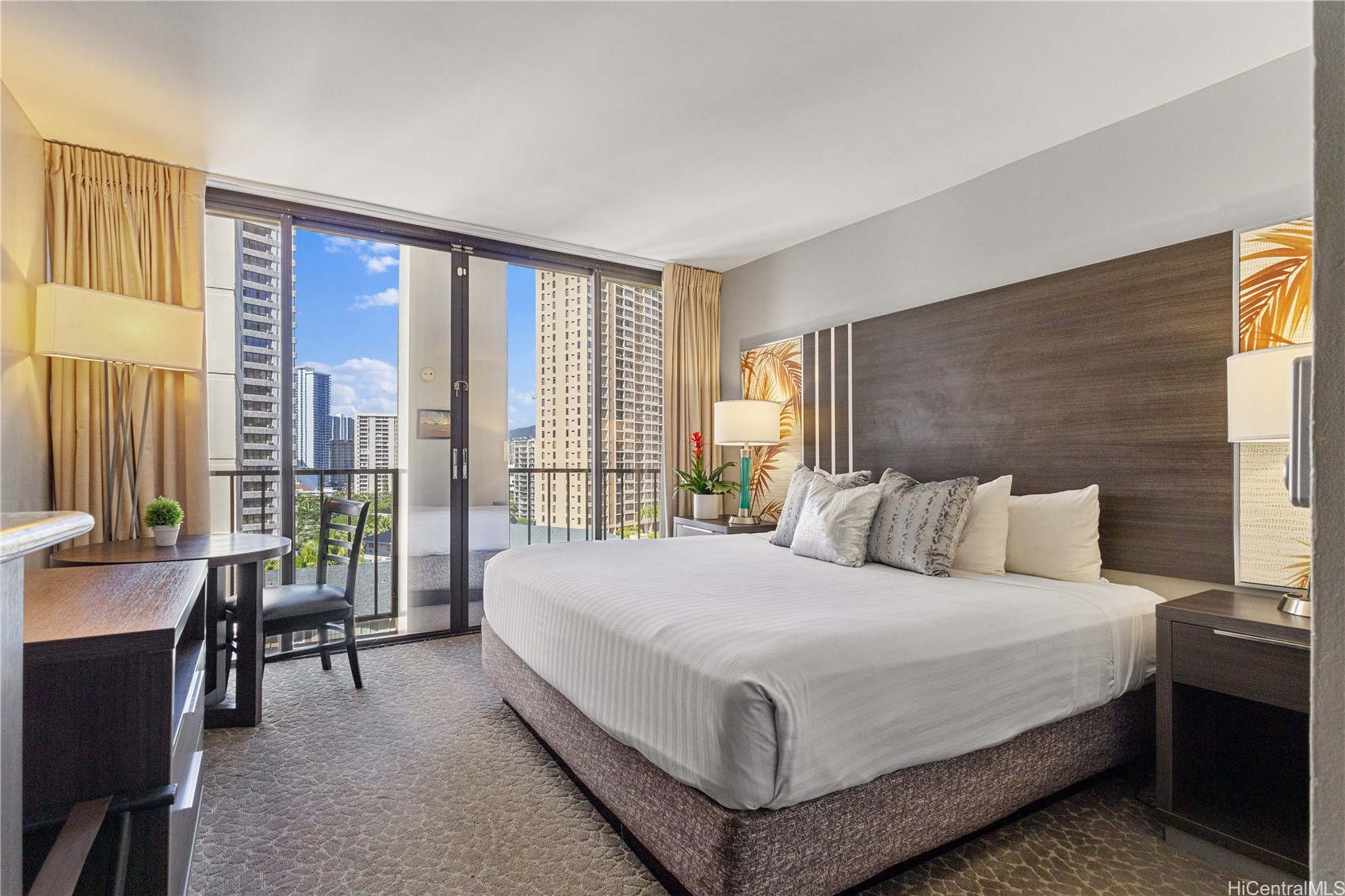 1850 Ala Moana Boulevard 703 — photo
