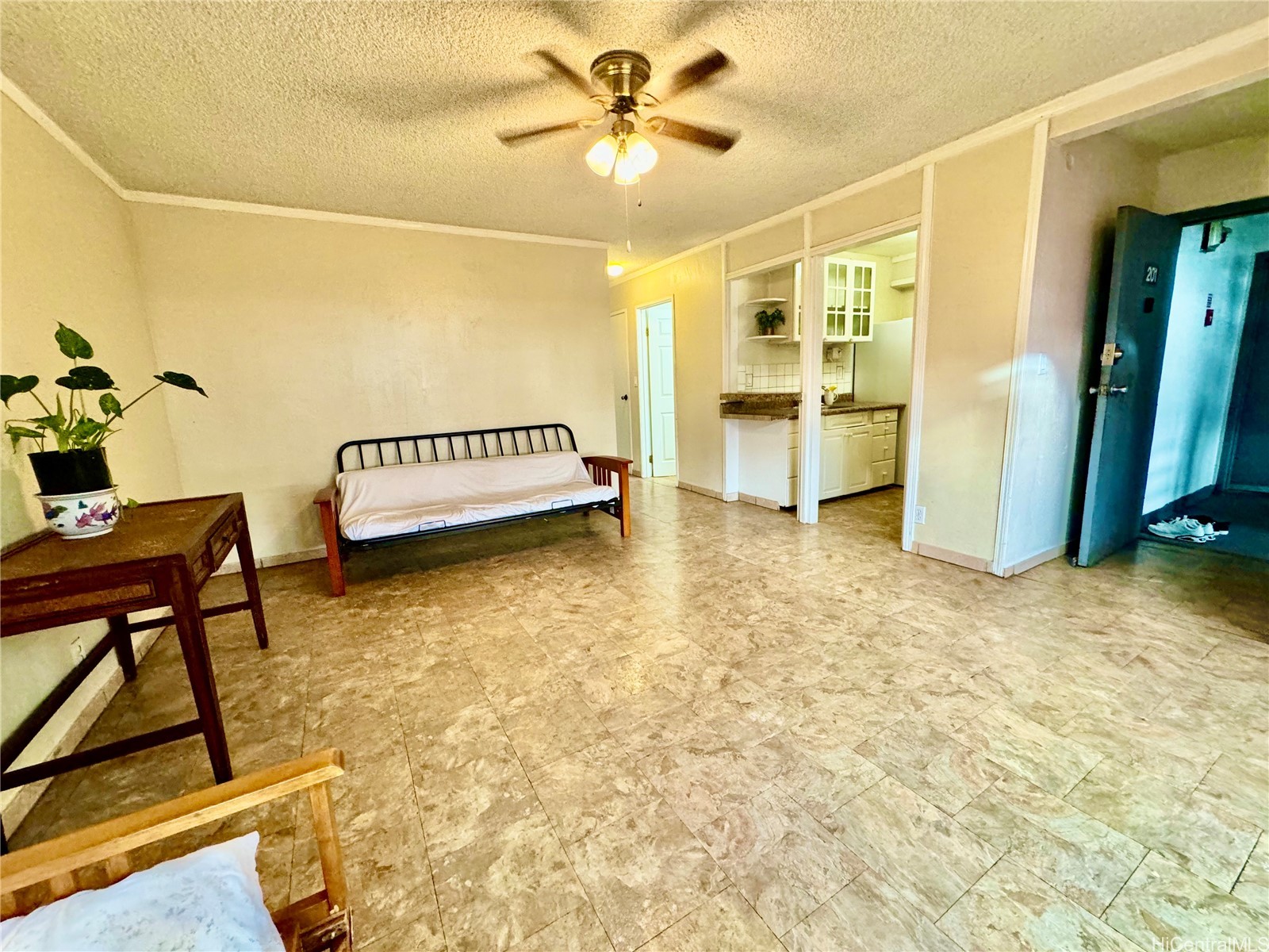 87-122 Helelua Street C201 — photo