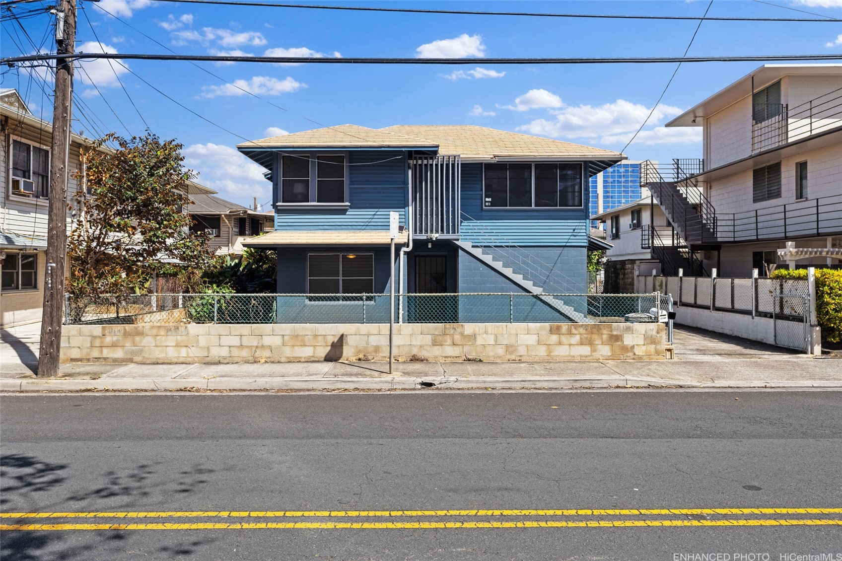 1142 Kamaile Street — photo