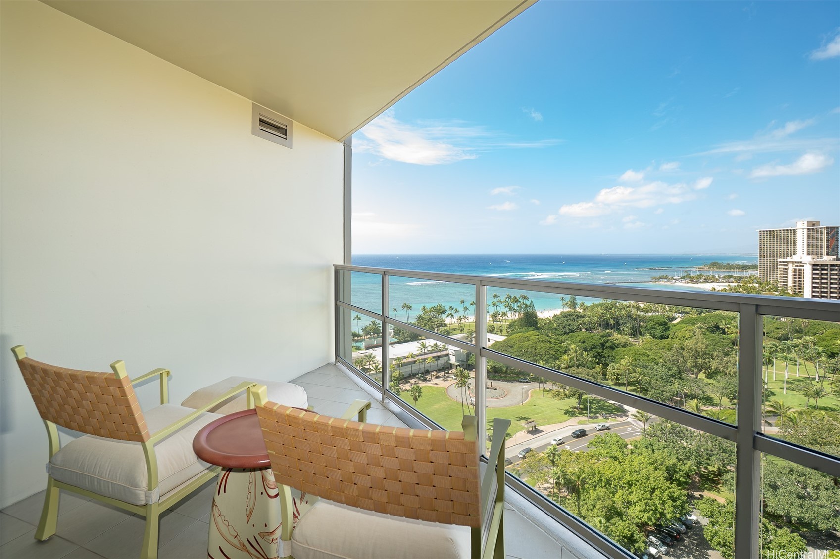 223 Saratoga Road 2109 — photo