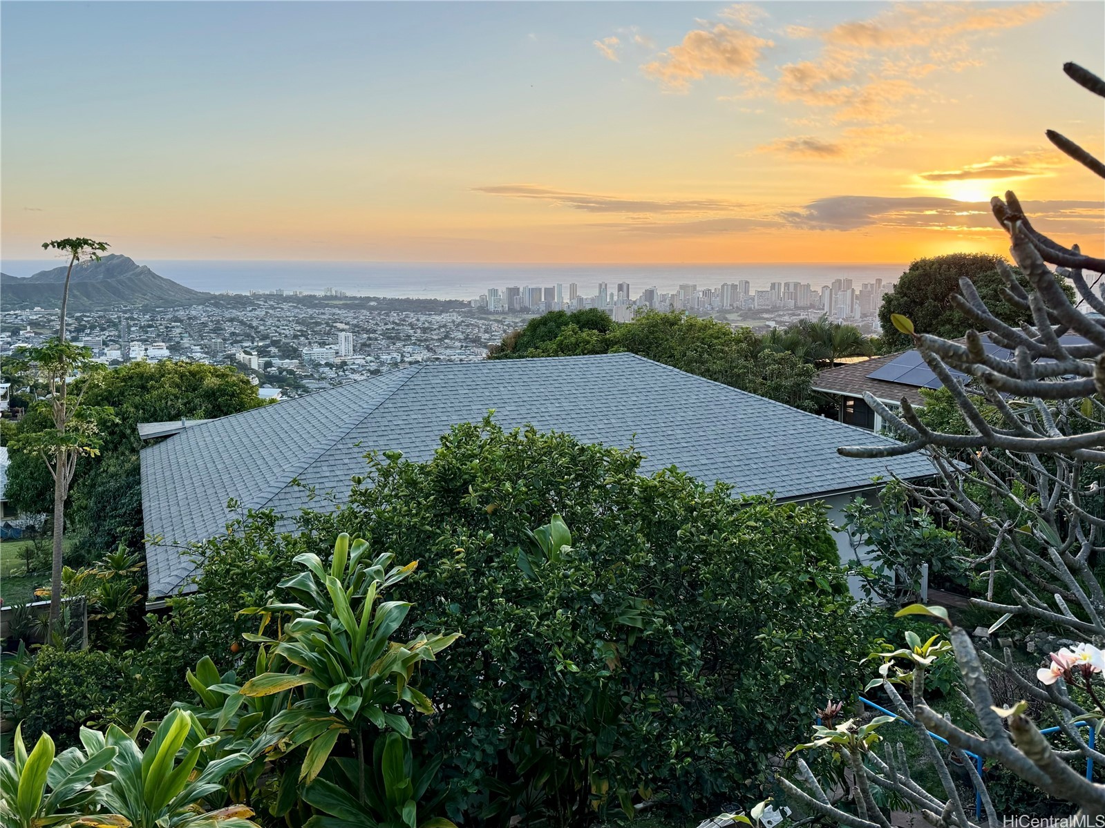 3655 Nihipali Place — photo