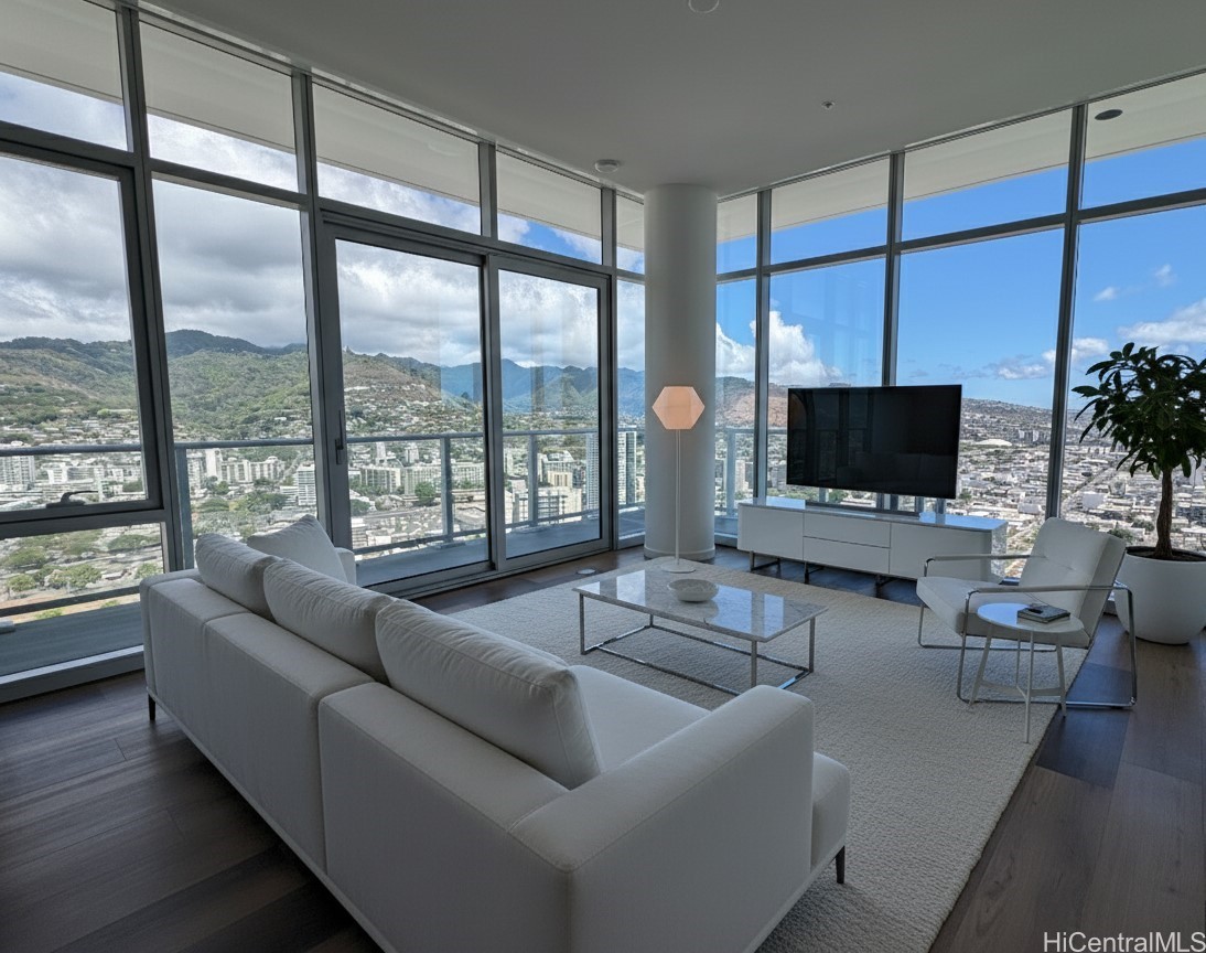 1515 Liona Street 4419 — photo