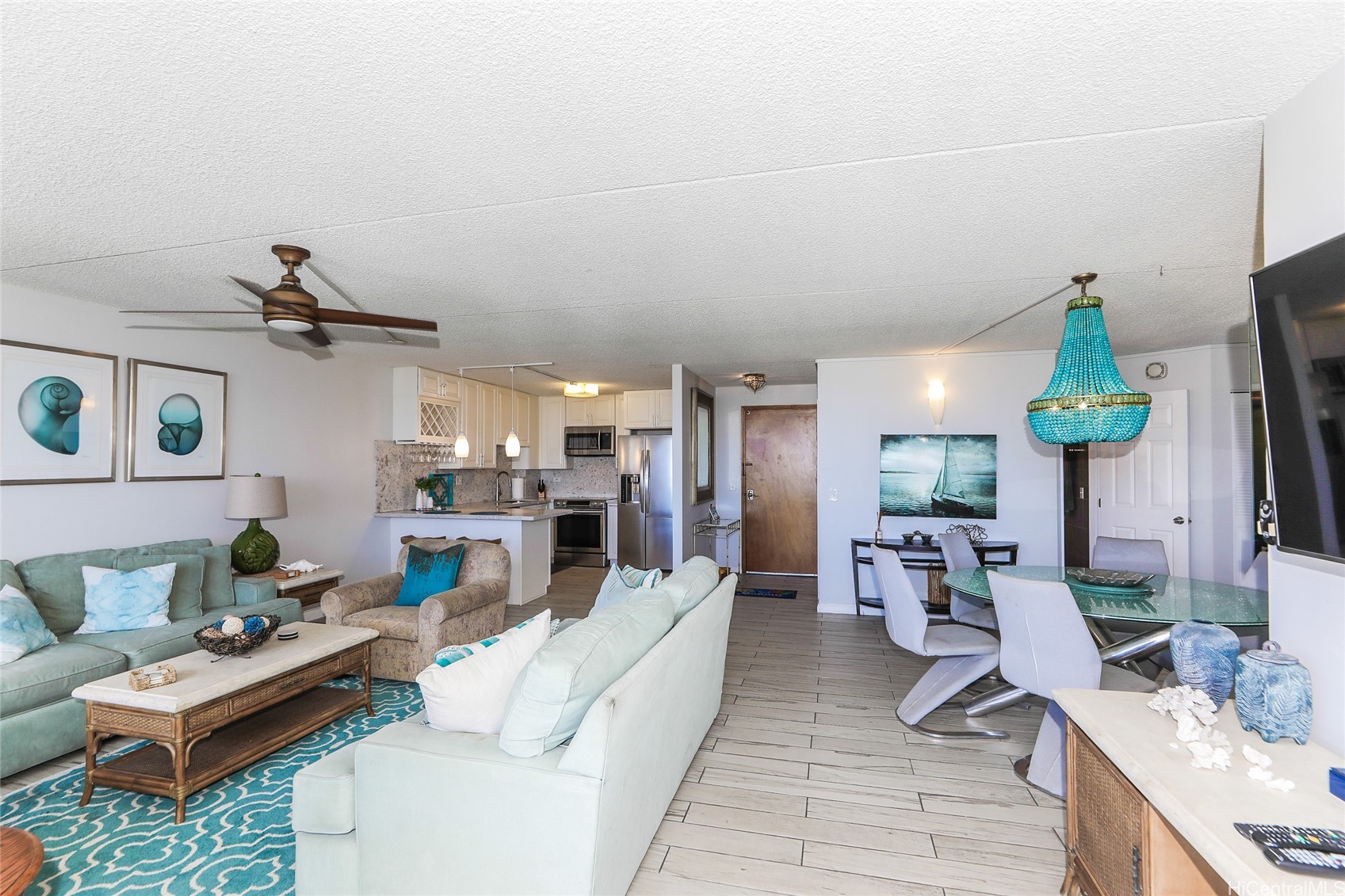 2240 Kuhio Avenue 3606 — photo