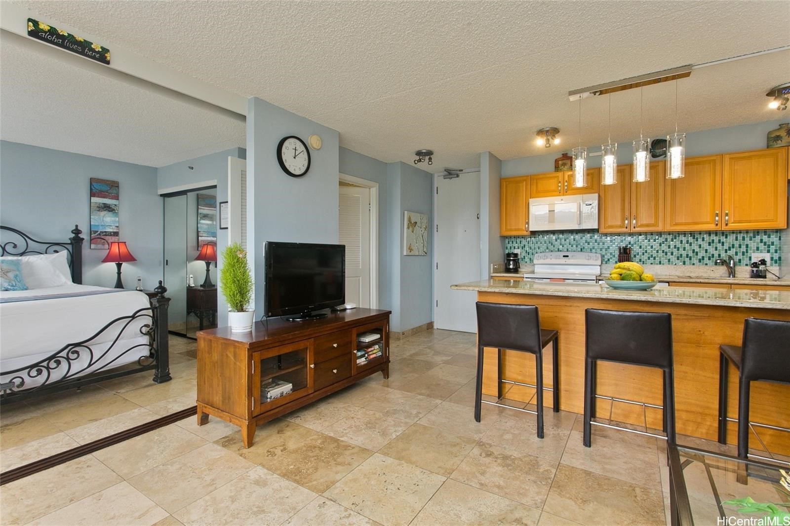 201 Ohua Avenue 2107 Mauka Tower II — photo