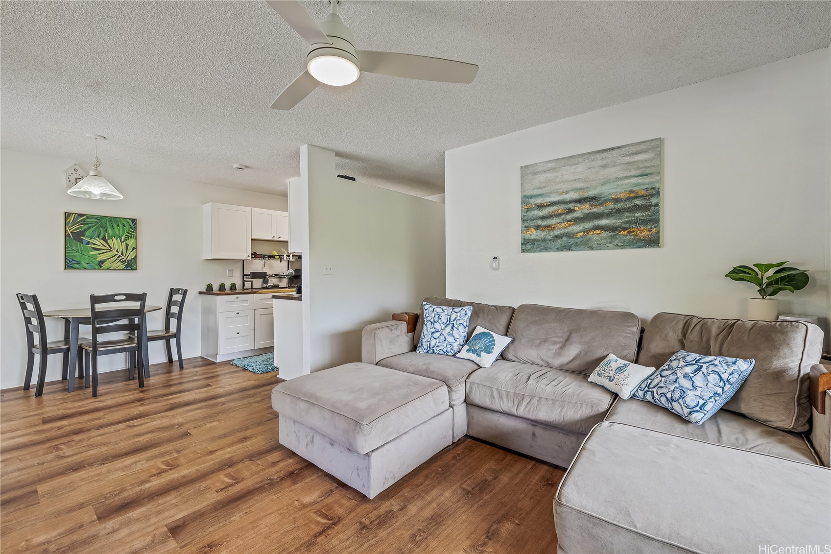 509 Mananai Place 33T — photo