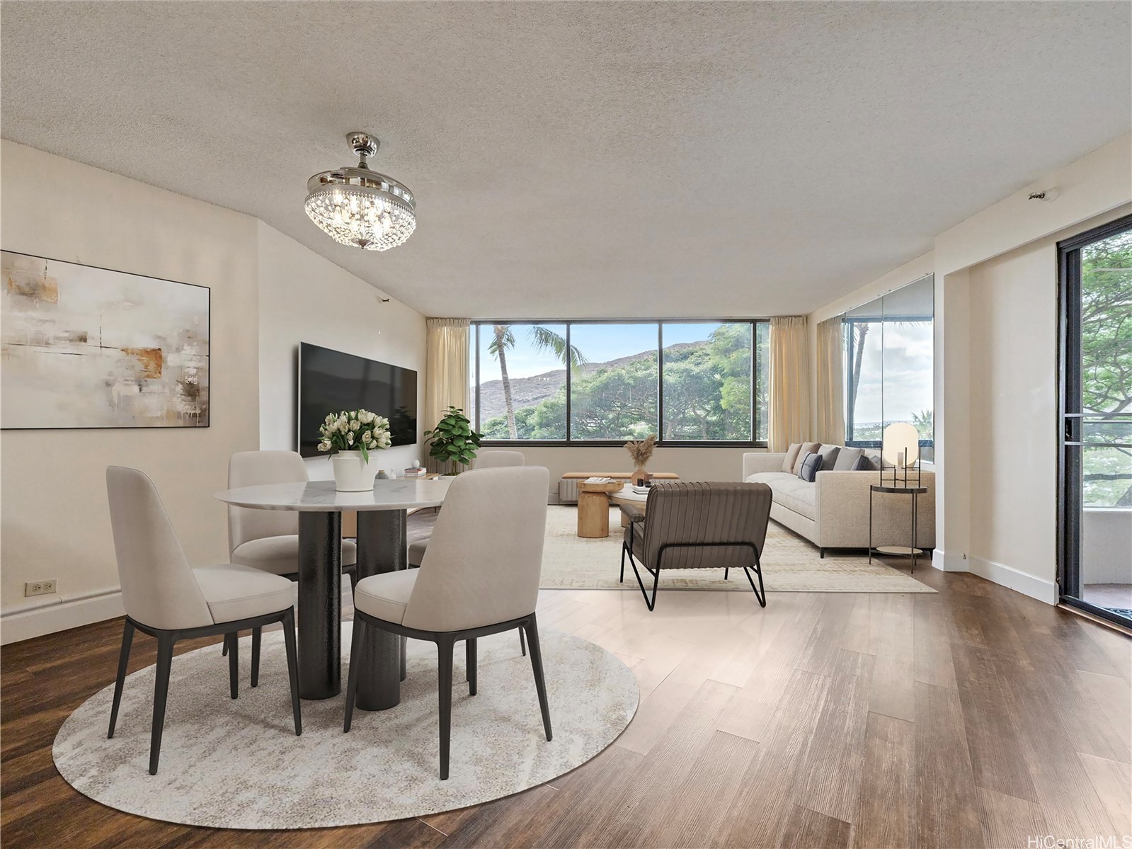 555 Hahaione Street 5E — photo