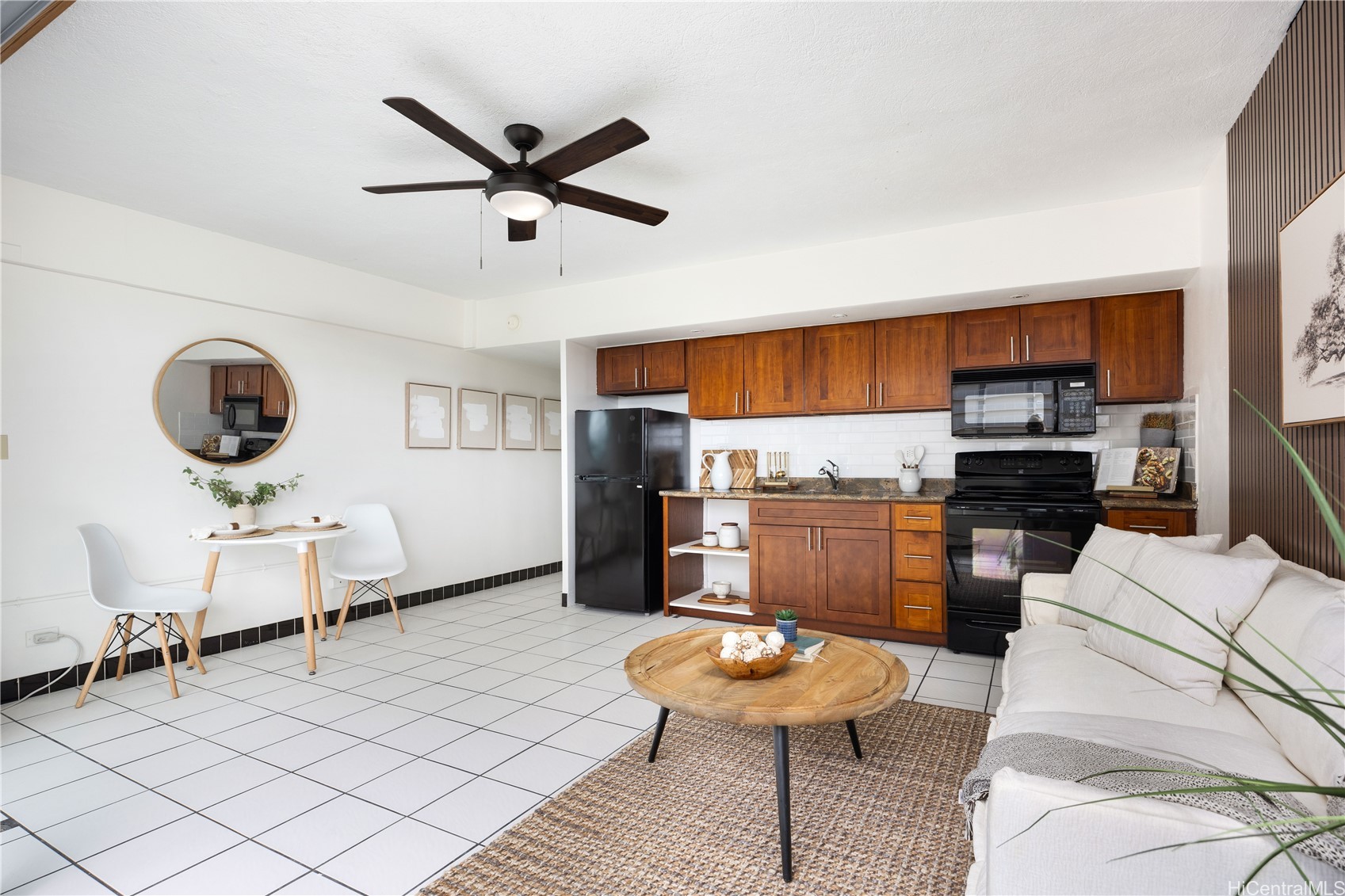 2281 Ala Wai Boulevard 803 — photo